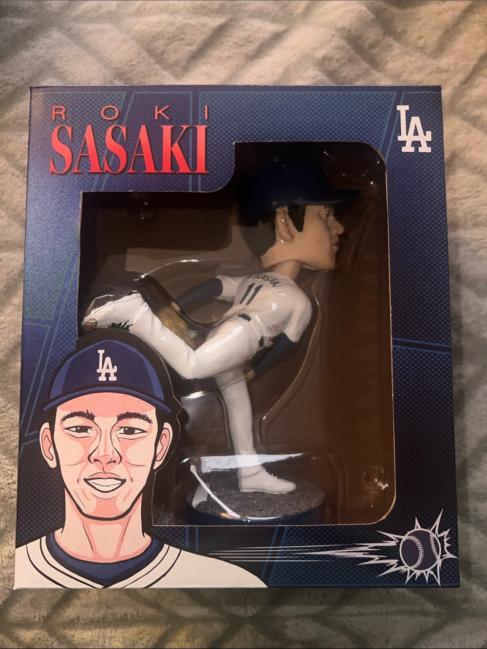 Roki Sasaki LA Dodgers Pitcher Bobble Head White & Navy